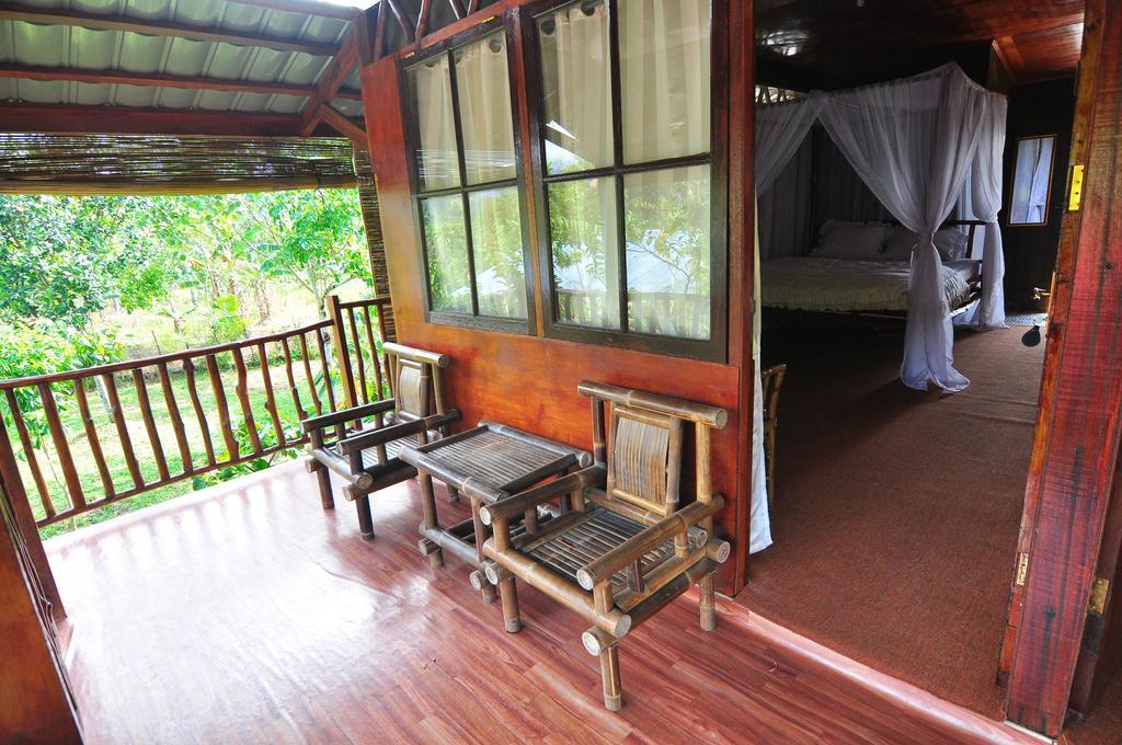 Lorent La Villa Padang (Sumatra) Bagian luar foto